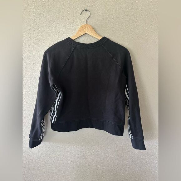 Athleta 24/7 Striped Crew Sweatshirt Black White Sporty Athleisure XS Petite - Picture 7 of 7